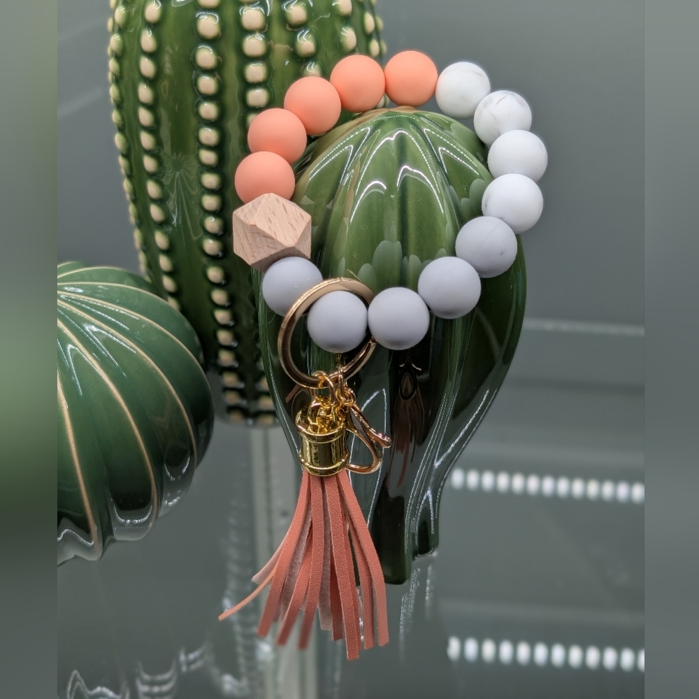 Elegant White and Peach Beaded Keychain/Bagcharm /Bracelet